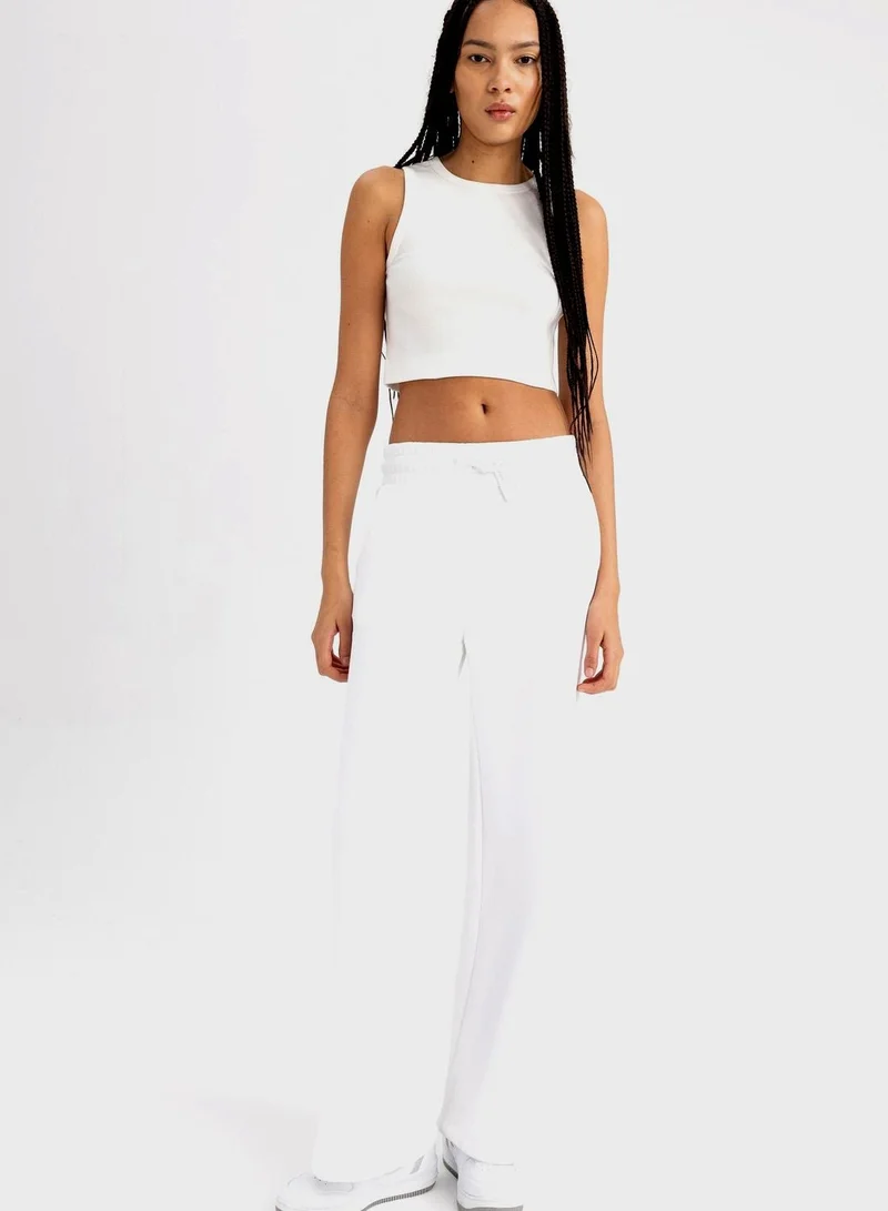 DeFacto Woman Sleeveless Cropped Fit Knitted Tank Top