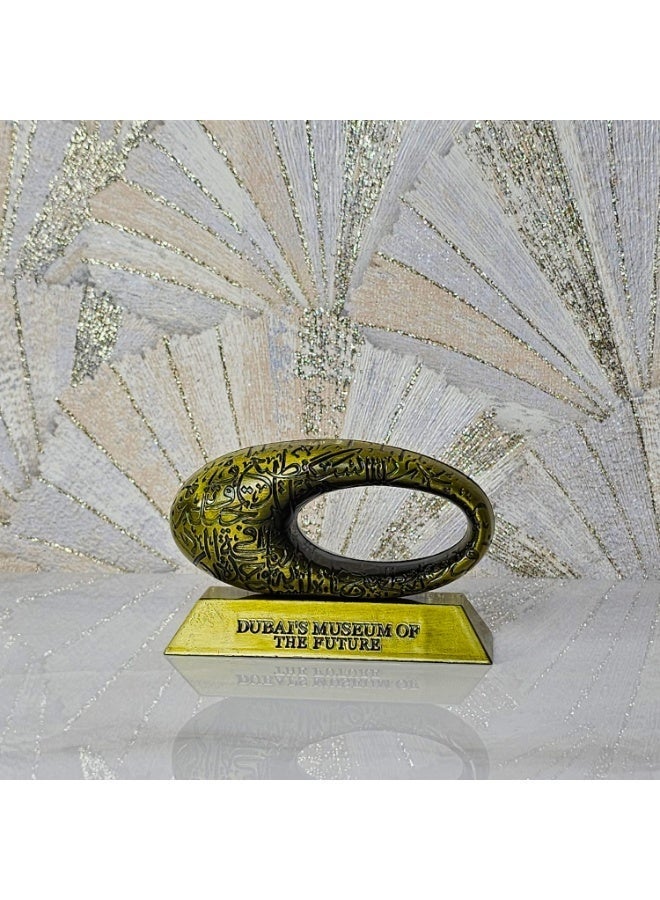 سوق الهدايا التذكارية سوق التذكارات – ديكور متحف دبي معدني، قطعة واحدة مقاس 12×8×4.5 سم بلون عتيق - Image 5