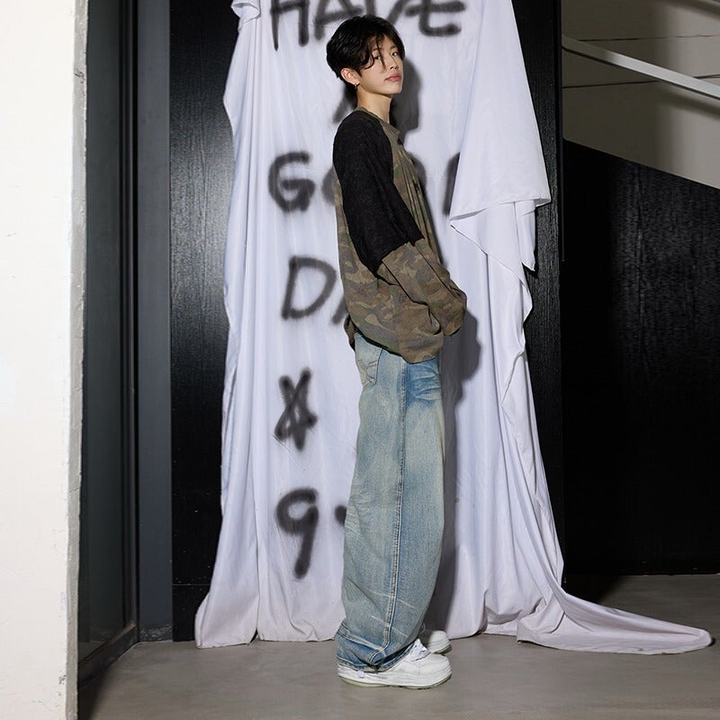 Unisex Classic Denim Jeans Loose Fit Daily Outdoor Wear - Image 5