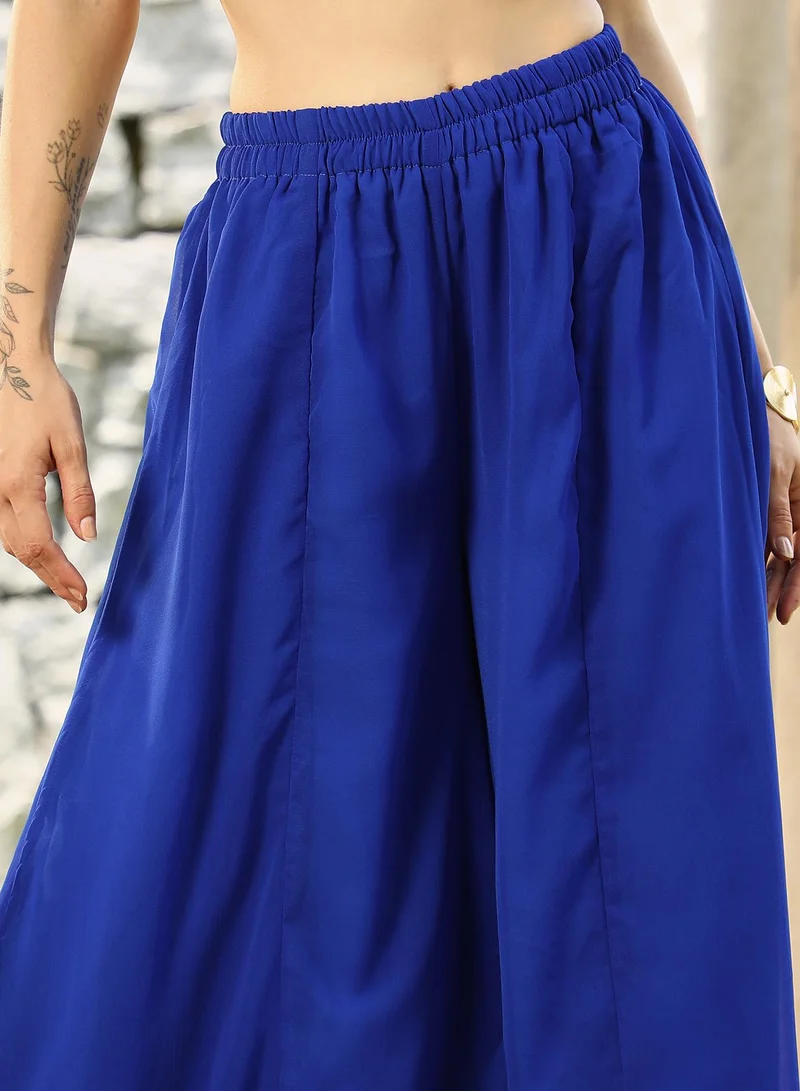  قصة Qissa Women's Royal Blue Ditsy Floral Kurta Set For Casual Wear | Halter Neck | Sleeveless | 3 Piece Kurta Set Designed With Comfort Fit For Everyday Ethnic Wear