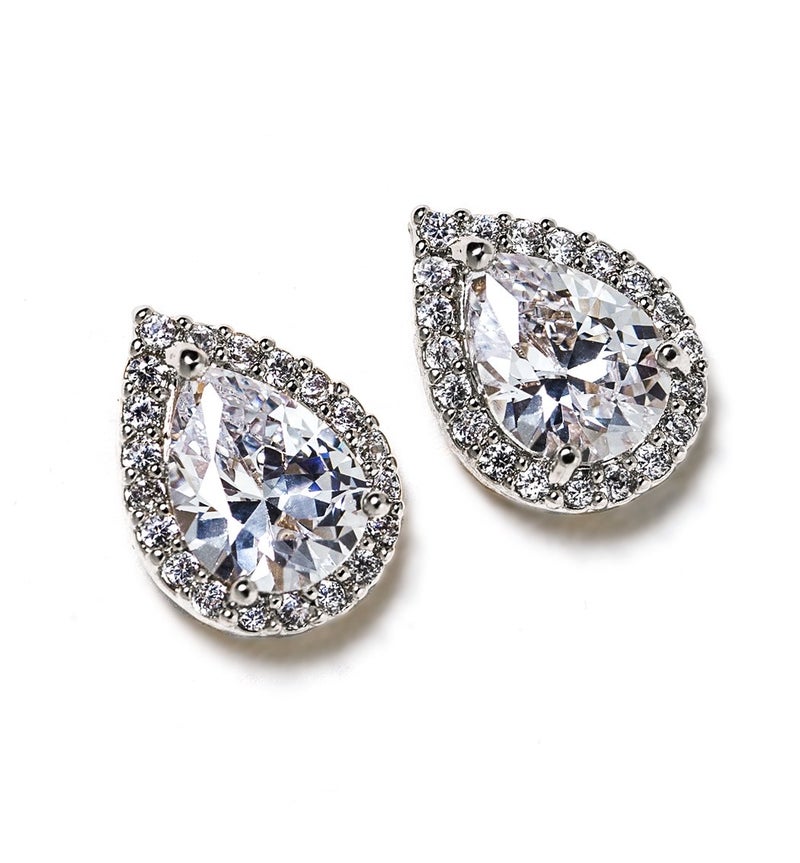 AO A+O Wedding Bridesmaid Jewelry Gift - Pear Teardrop Stud Earrings in Silver - Image 4