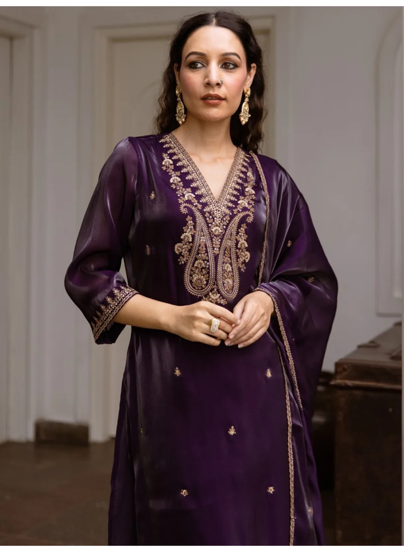 Ameya Purple-embroidered-straight-kurta-trousers-with-dupatta-set