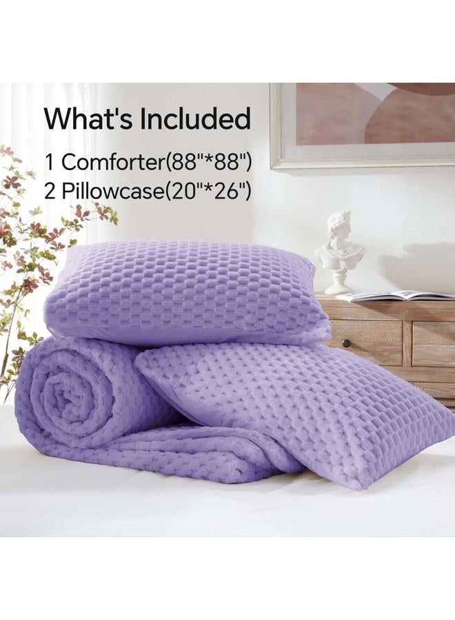 BEDELITE Fluffy Queen Comforter Set - Light Purple Fleece Soft Comforter for Queen Size Bed, Luxury Warm Bedding Set for Winter, Fuzzy Bed Set 3 Pieces (1 Comforter, 2 Pillowcases) - Image 4