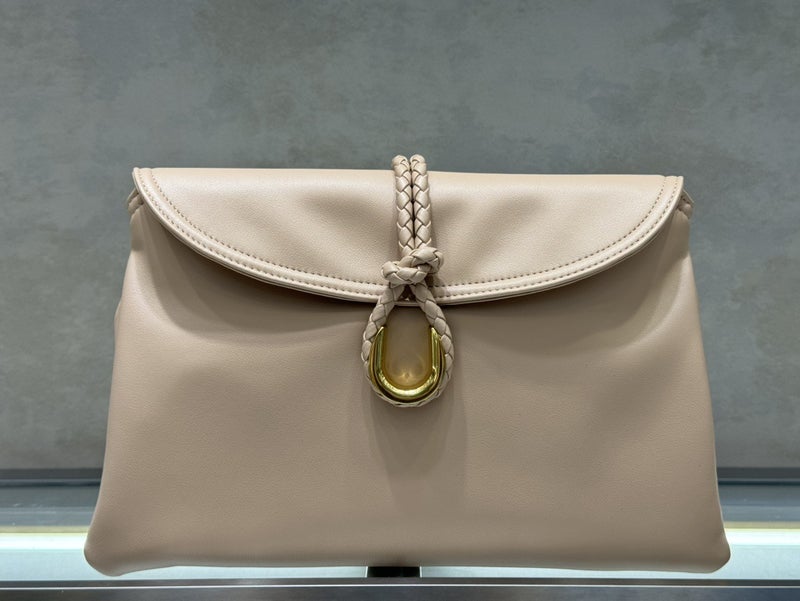 Star Same-Style Python Pattern Clutch Bag Woven Metal Buckle Shoulder Underarm Bag Women'S Bag High-End Sense Handbag - Image 1