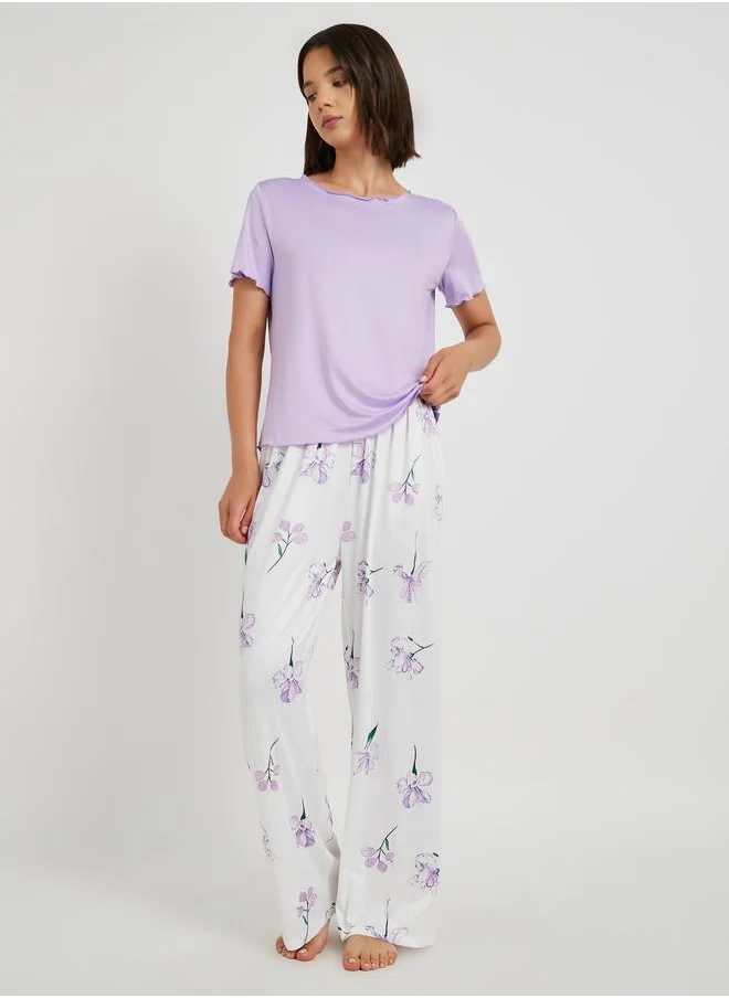 تايك تو Take Two Lettuce Edge Hem T-Shirt and Floral Printed Pyjama Set