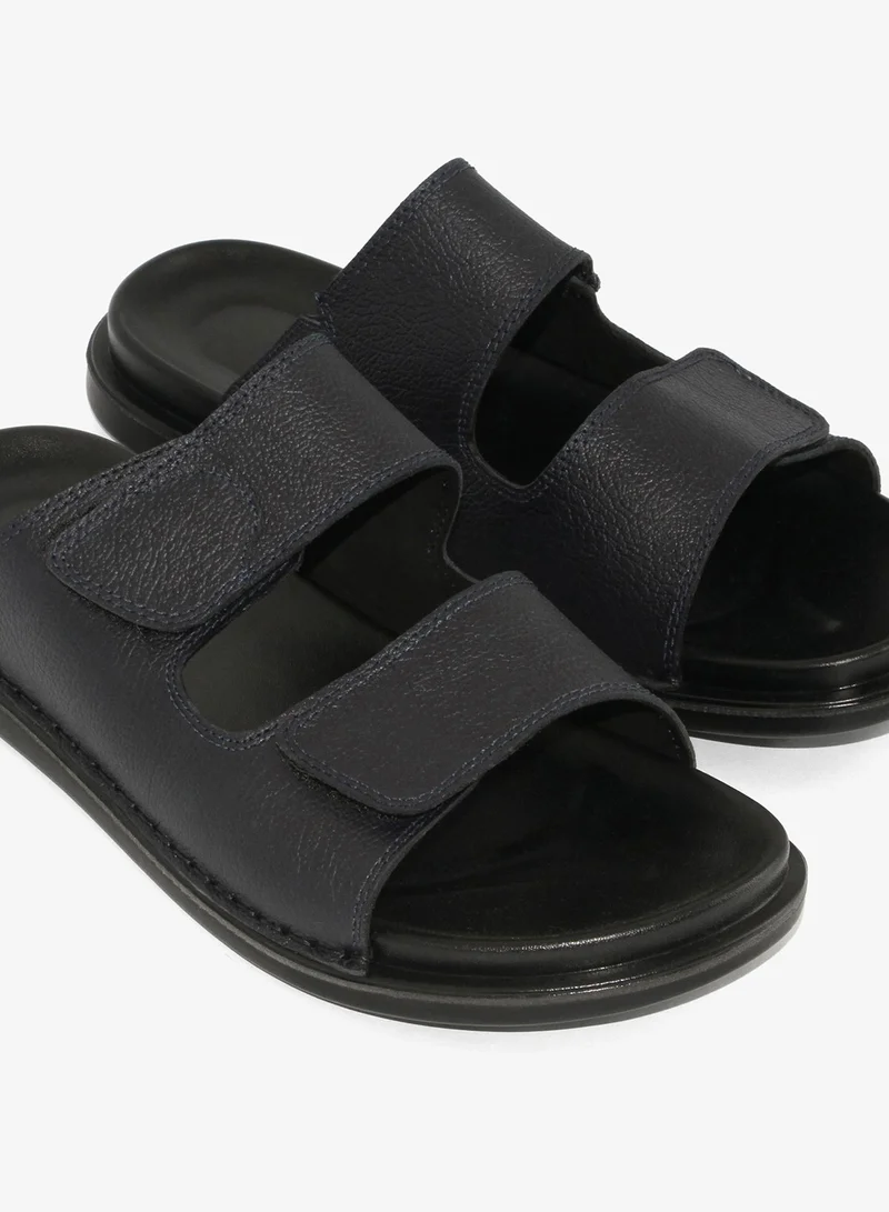 Geoomnii Black Arabic Sandals for Men – Traditional Emirati & Saudi Style Sandals | Comfortable Slip-On Leather Sandals | Classic Arab Footwear for Daily Wear, Weddings, and Special Occasions for Men | Best Price UAE