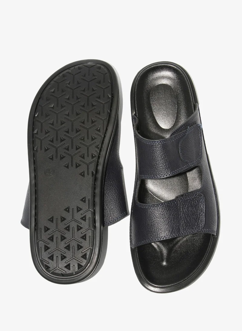 Geoomnii Black Arabic Sandals for Men – Traditional Emirati & Saudi Style Sandals | Comfortable Slip-On Leather Sandals | Classic Arab Footwear for Daily Wear, Weddings, and Special Occasions for Men | Best Price UAE