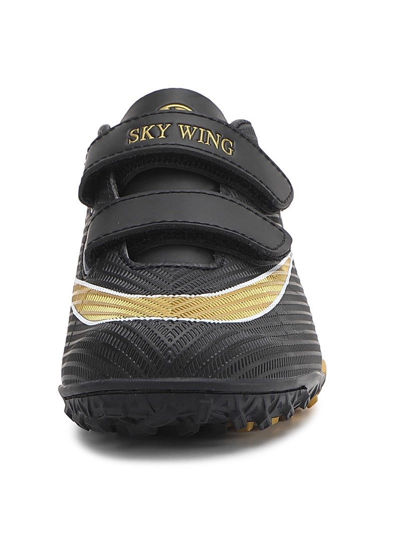 جناح السماء - حذاء كرة قدم SKY WING للأولاد والبنات بنعل IC أو IN بحلقة وخطاف وحلقة مناسب للأطفال من الجنسين للاستخدام الداخلي والخارجي ومناسب للأطفال الصغار والكبار - Image 1