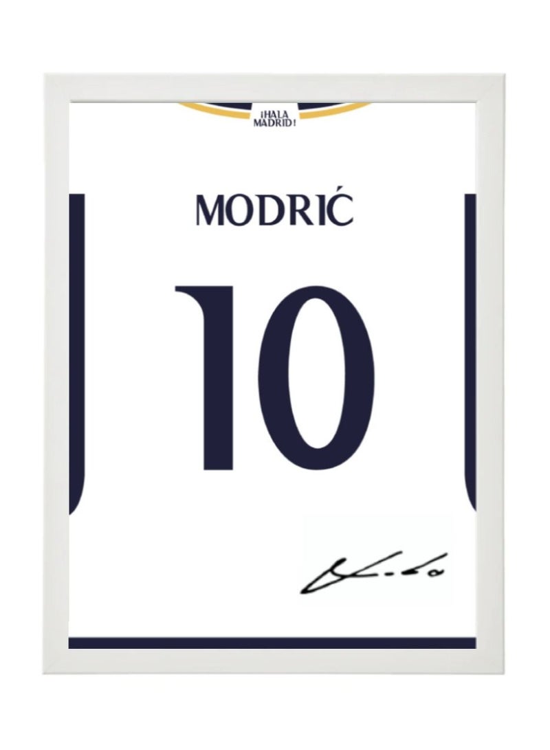 Boomah Accessories Luka Modric Real Madrid 2023-24 Autographed Jersey Poster with Frame 30x40cm