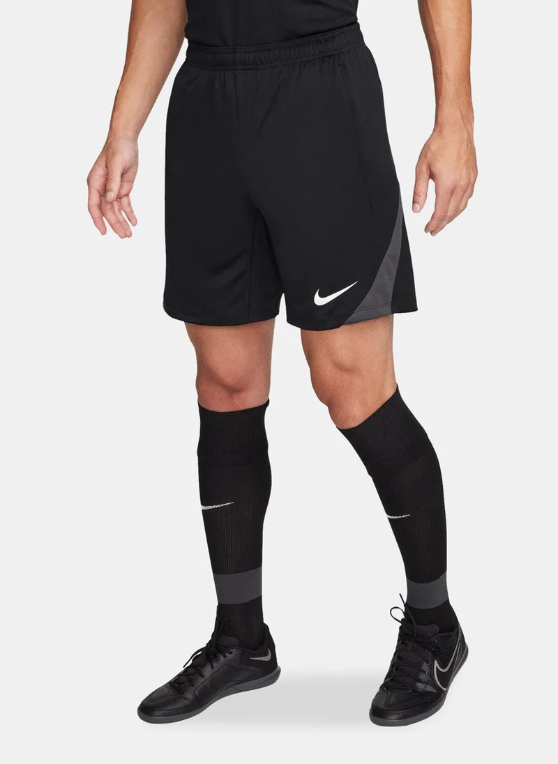 نايكي Men's Strike Dri-FIT Football Shorts