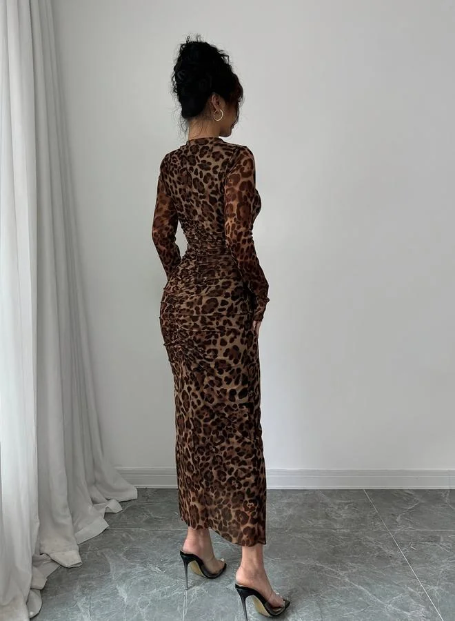 تايك تو فستان طويل ضيق بطبعة نمر