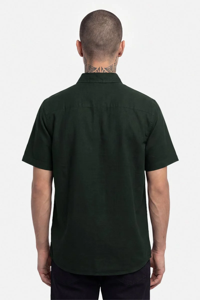 SNITCH Dark Green Solid Half Sleeve Regular Fit Shirt