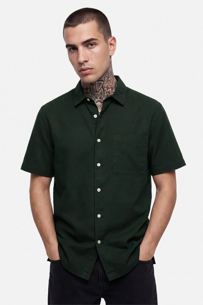 SNITCH Dark Green Solid Half Sleeve Regular Fit Shirt