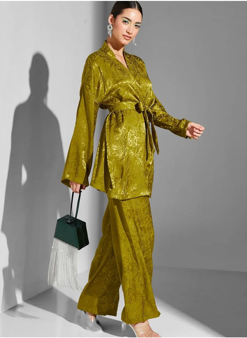 Namshi x Modanisa Jacquard Belted Kimono & Pant Set