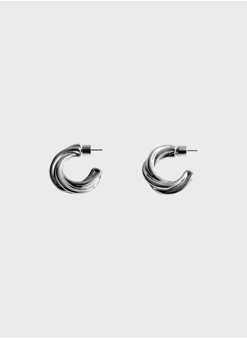 مانجو Intertwined Hoop Earrings