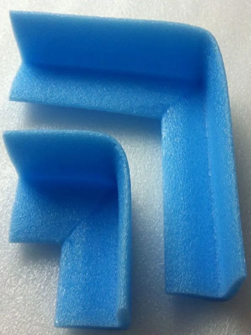 ريلفوم corner Protective Foam L Profile 4 Pieces 5x10 Cm