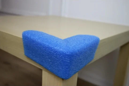 ريلفوم corner Protective Foam L Profile 4 Pieces 5x10 Cm