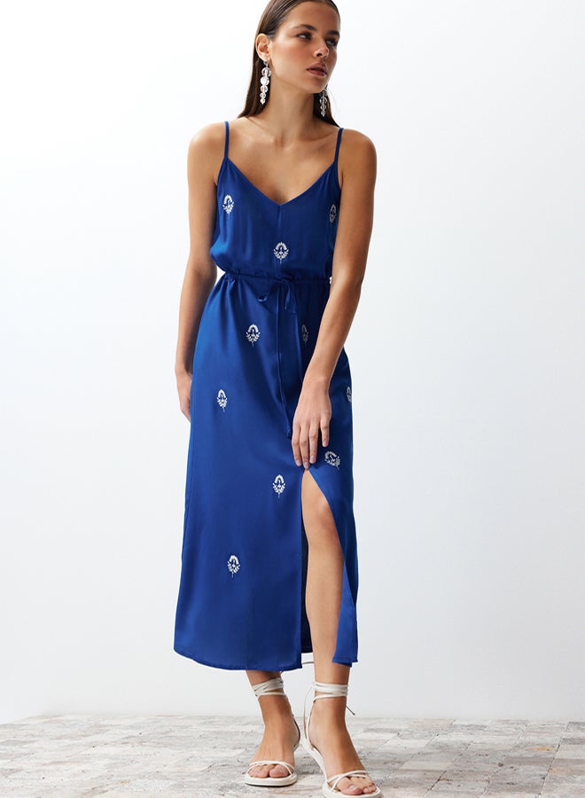trendyol A-Cut Embroidery V-Neck Midi Woven Dress TWOSS23EL01431 - Image 3