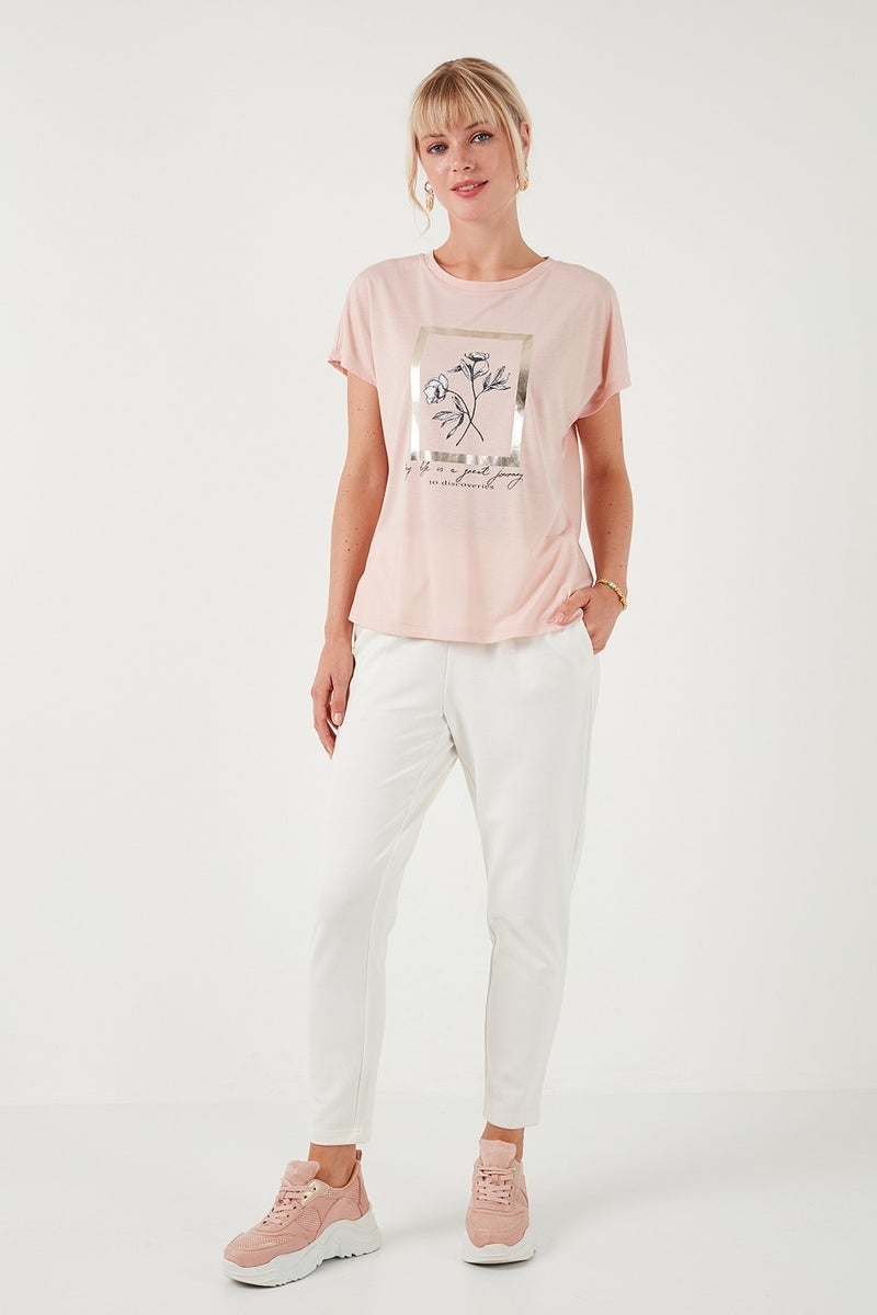 Lela Printed Crew Neck Regular Fit T Shirt Women's T Shirt 6671006  - Image 4