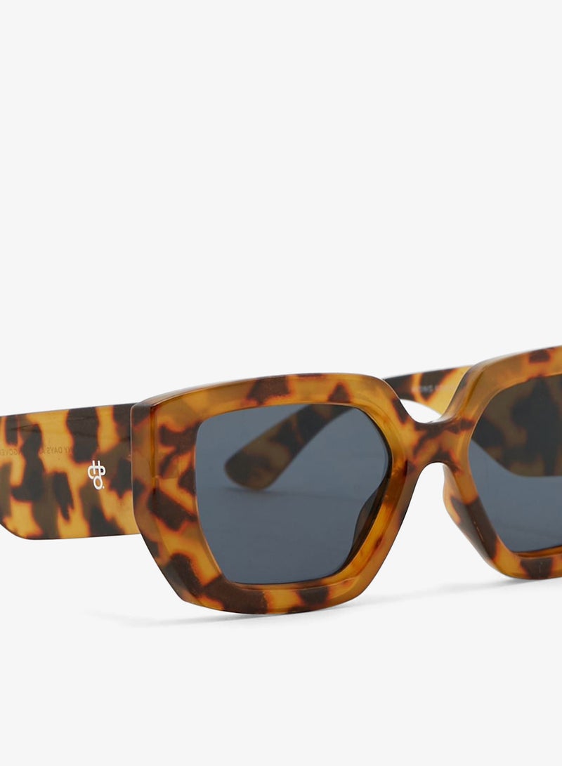 CHPO Hong Kong-Sustainable Sunglasses - Made Of 100% Recycled Materials - Image 3