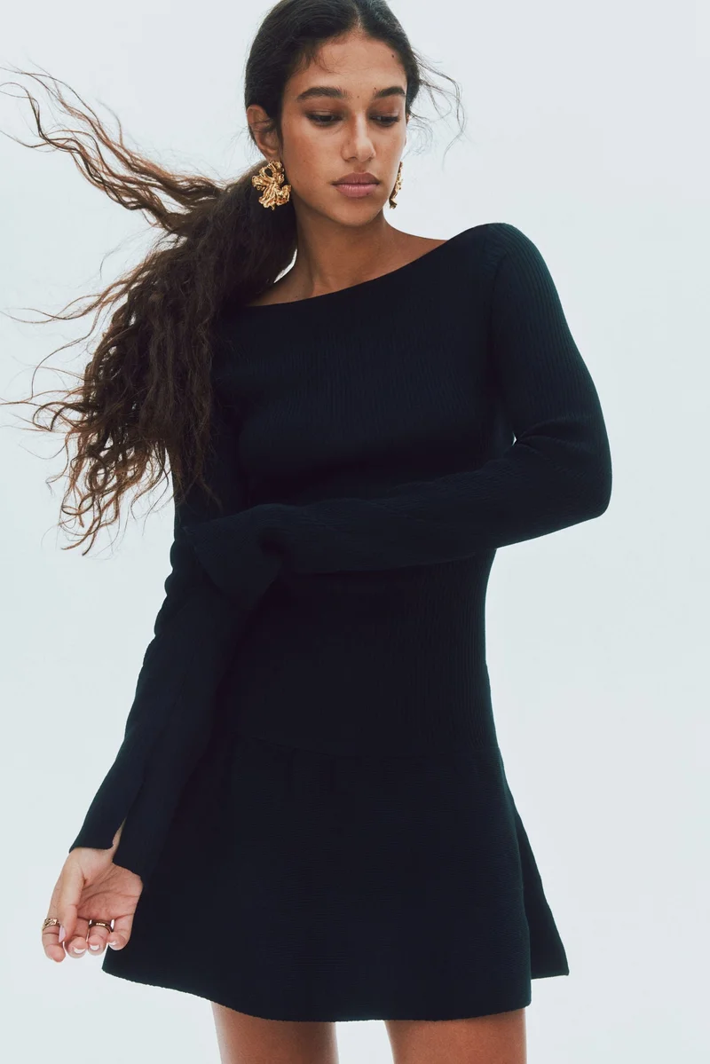 H&M Ribbed flared-skirt dress