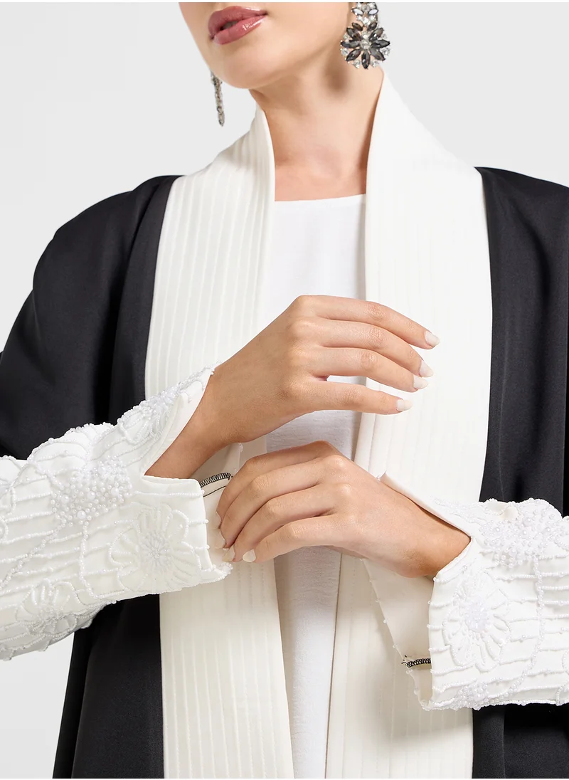 خزانة Color Block Abaya With Embellished Sleeve & Sheila