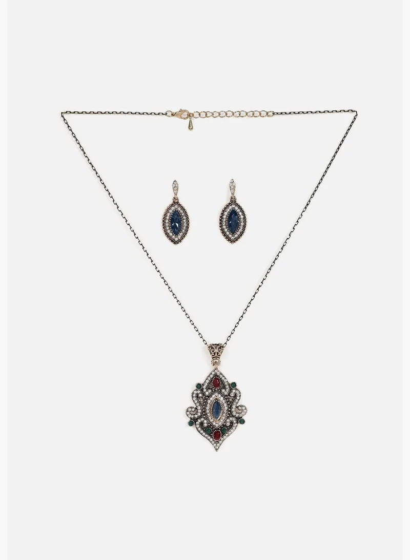 SOHI Silver Plated Designer Stone Necklace and Earring Set