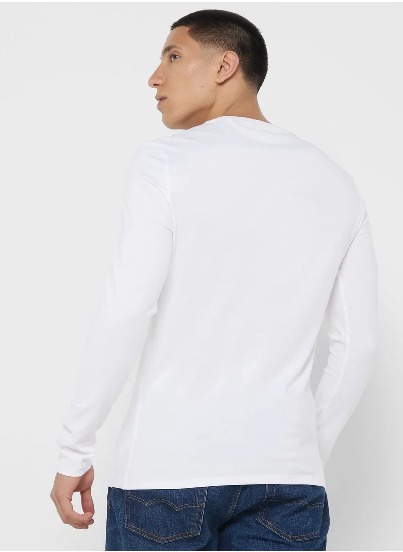 GUESS Logo Printed Crew Neck T-Shirt