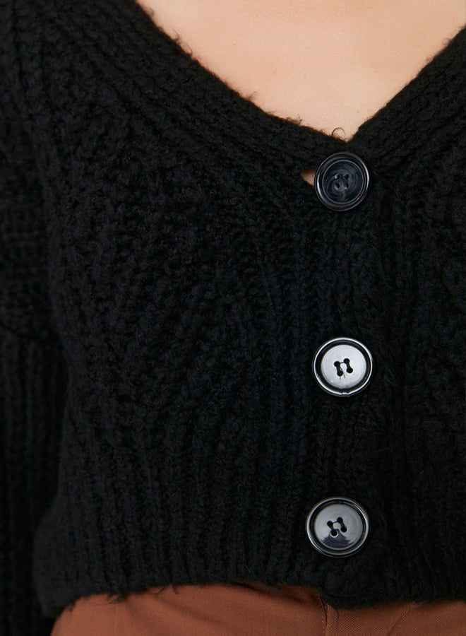 trendyol Black Crop Soft Texture Crop Knitwear Cardigan - Image 4