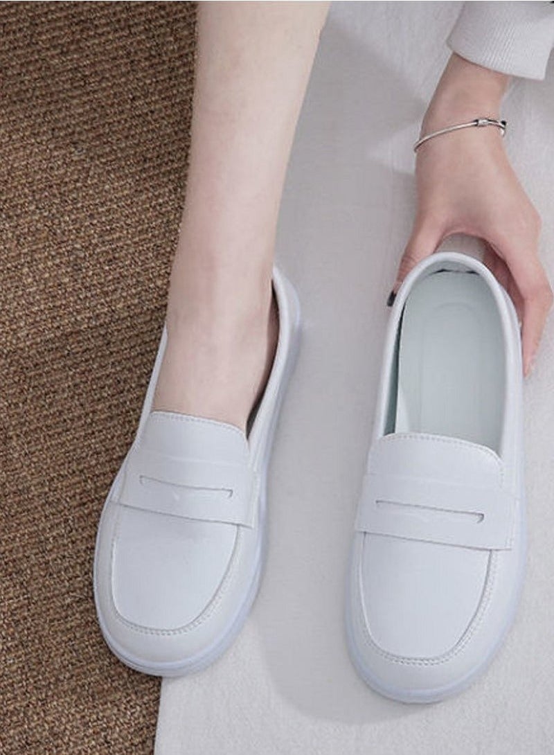 Women's Medical Nurse Shoes Soft Sole White  - Image 2