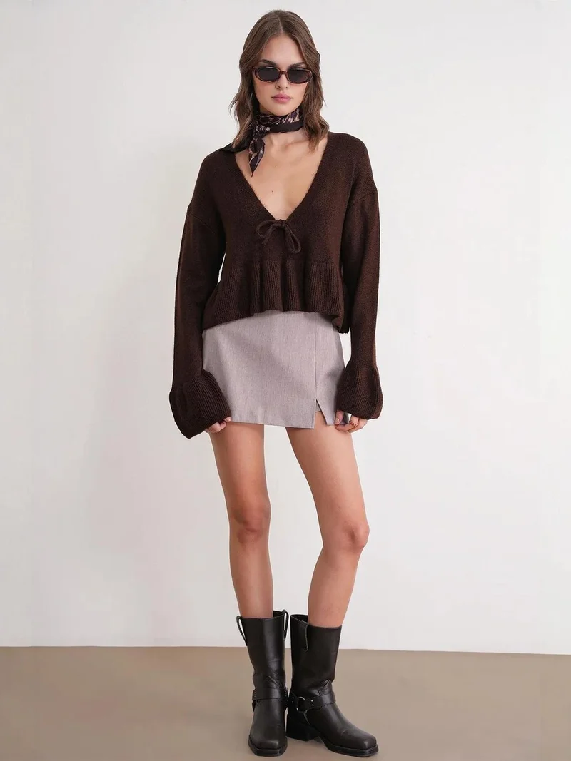 ميكسراي كنزة محبوكة بياقة على شكل حرف  وتفاصيل مكشكشة من