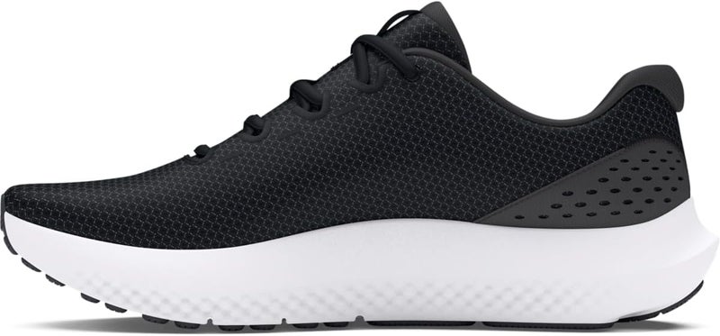 UNDER ARMOUR أحذية رجال أندر أرمور SURGE 4 - أسود، مقاس 42 - Image 4