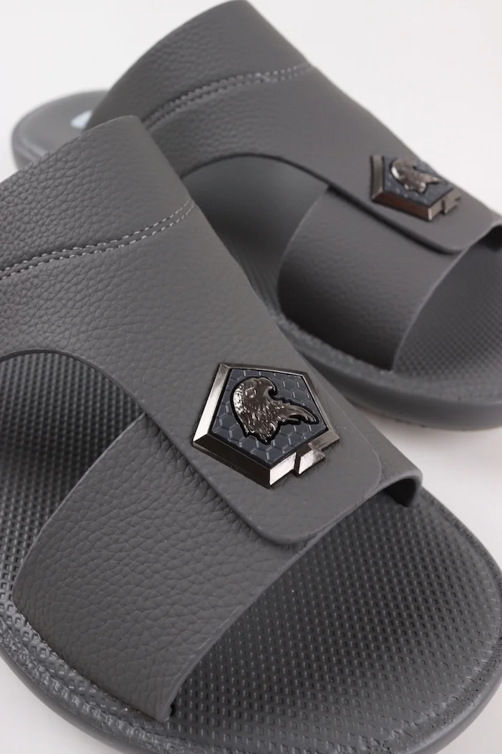 Viny grey Viny Traditional Arabic Sandals for Men – Comfortable Slip-On Design – Everyday Wear – Black, White, Coffee for Men | Best Price UAE