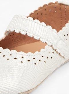 Barefeet Girls Perforated Booties with Hook and Loop Closure  - Image 4