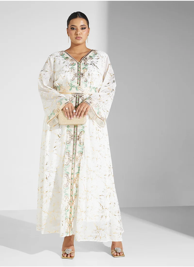 Khizana Plus size embroidered jalabiya