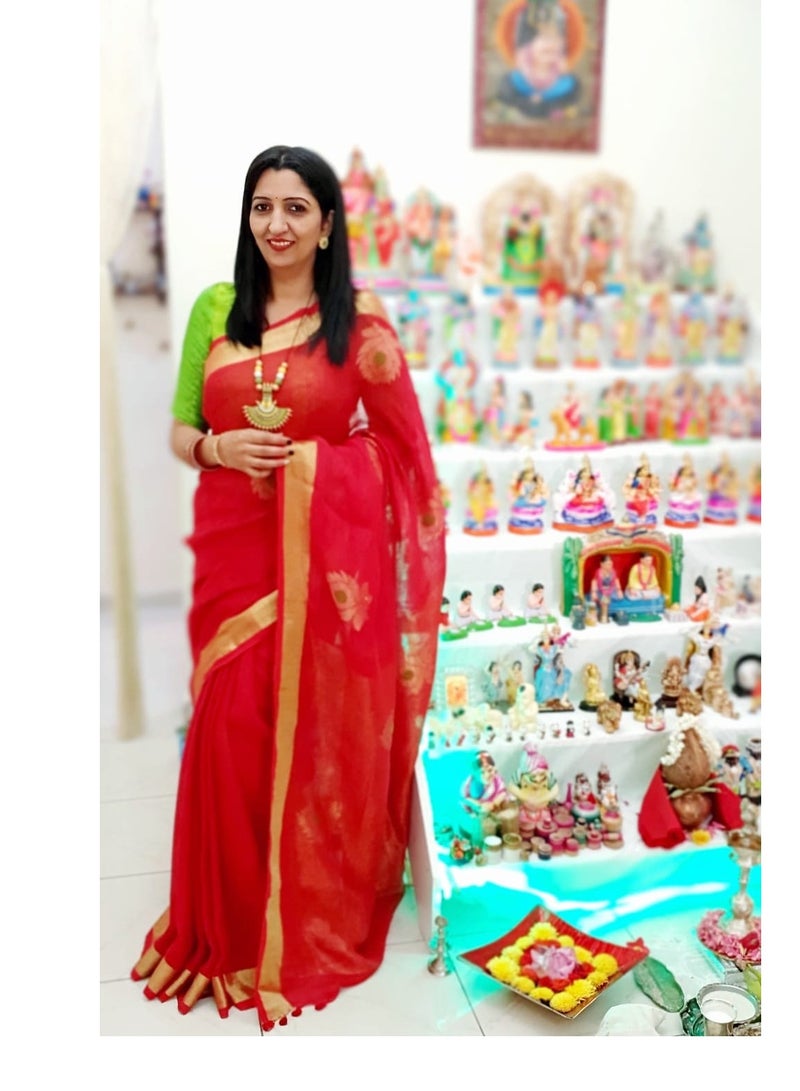 Grab Mantra Red Pure Linen Saree With Green Border Plus Unstitched Blouse - Image 2