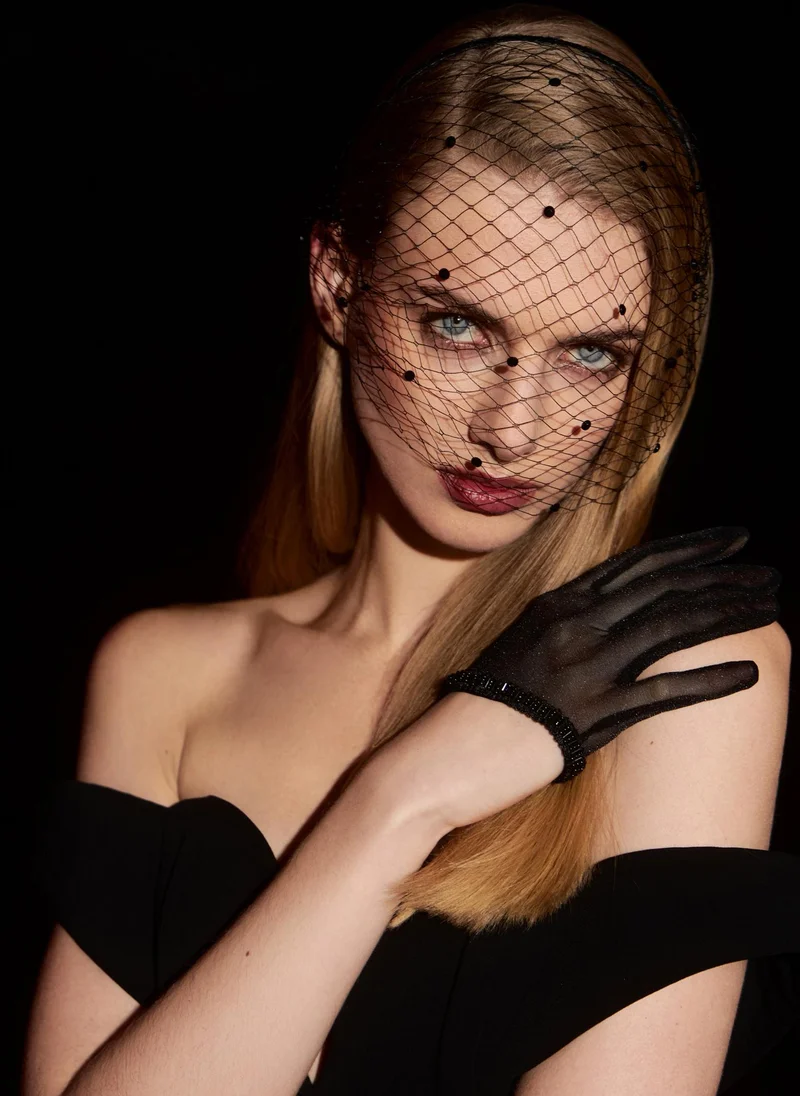 Lichi Hairband with veil-mesh