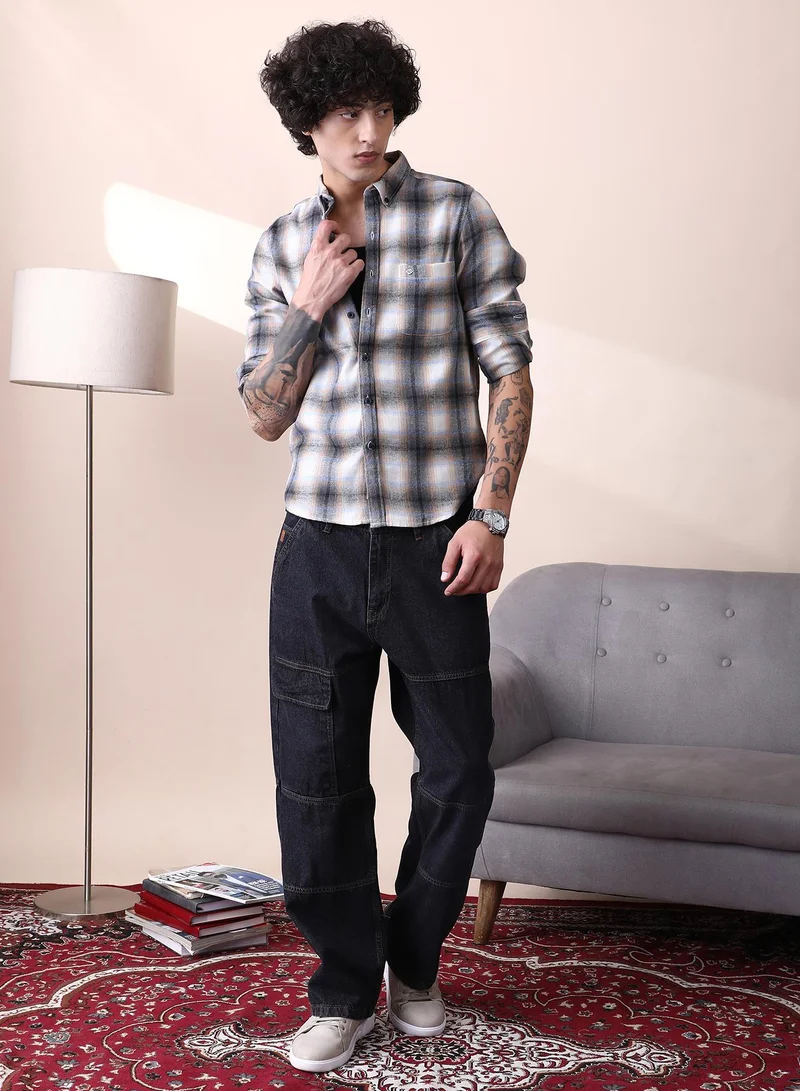 Campus Sutra Campus Sutra Men's Charcoal Black & Off-White Gradient-Graph Regular Shirt For Casual Wear | Spread Collar | Long Cuffed Sleeves | Button Closure | Shirt Crafted With Comfort Fit For Everyday Wear