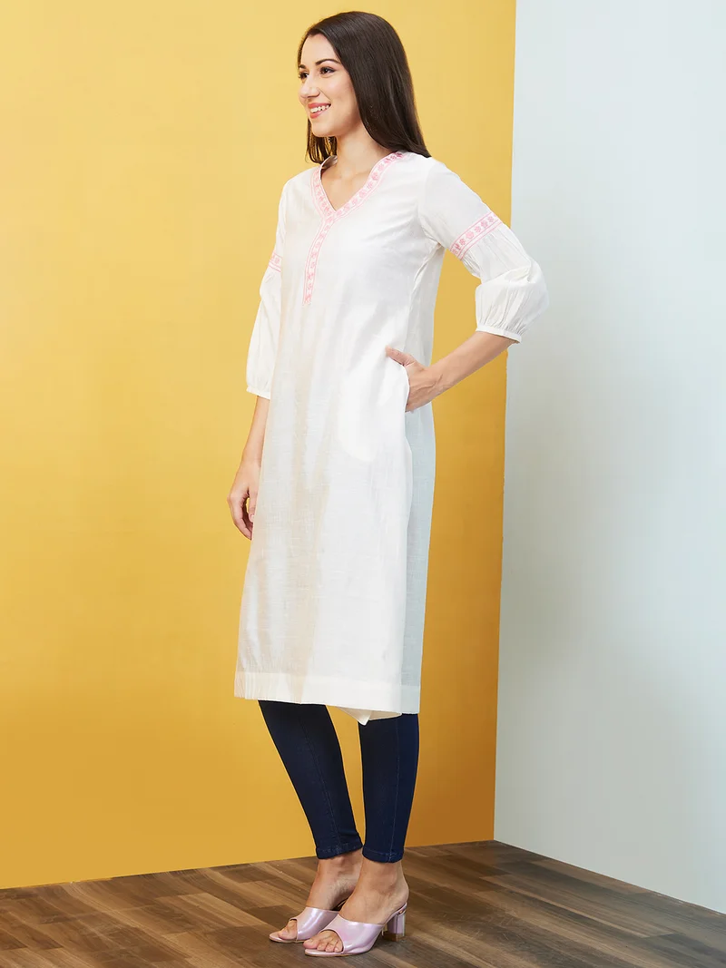 globus Women Ethnic Motifs Yoke Design V-Neck Puff Sleeves Thread Work A-Line Kurta