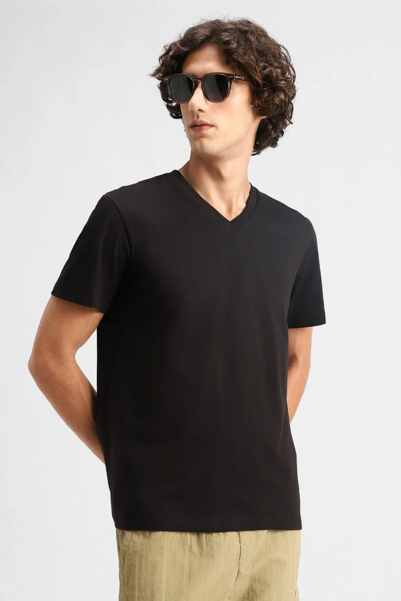 سنيتش تيشيرت قطن % بياقة على شكل  وقصة عادية