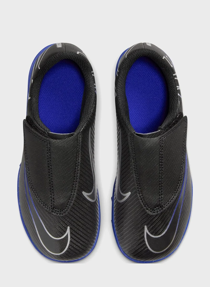 Nike Youth Vaport 15 Club TF Football Boots