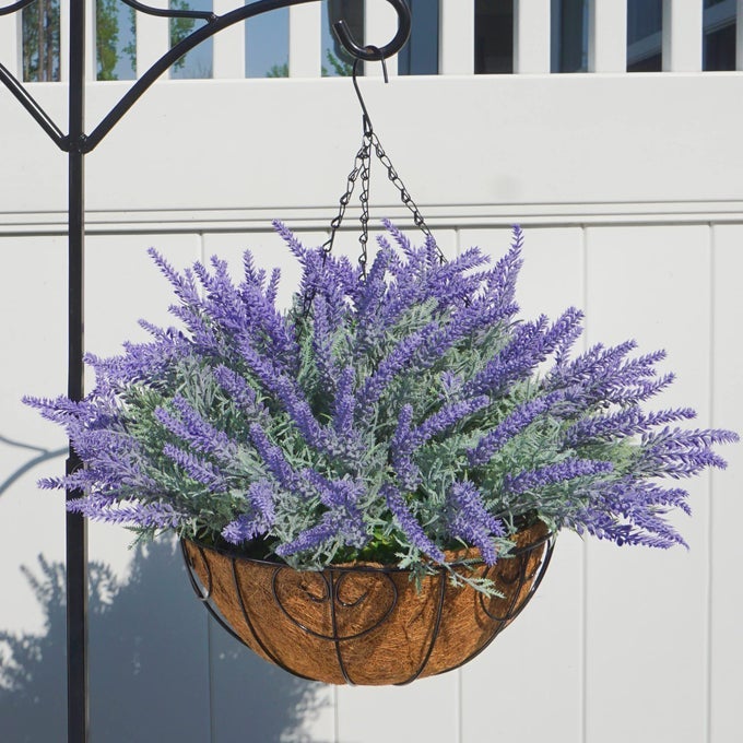ARTIFICIAL FAUX OUTDOOR HANGING FLOWERS PLANTS BASKET FOR PORCH SPRING DECORATION 12 BUNDLIES FAKE UV RESISTANT LAVENDER WITH COCONUT LINING BASKETS FOR HOME PATIO BALCONY YARD