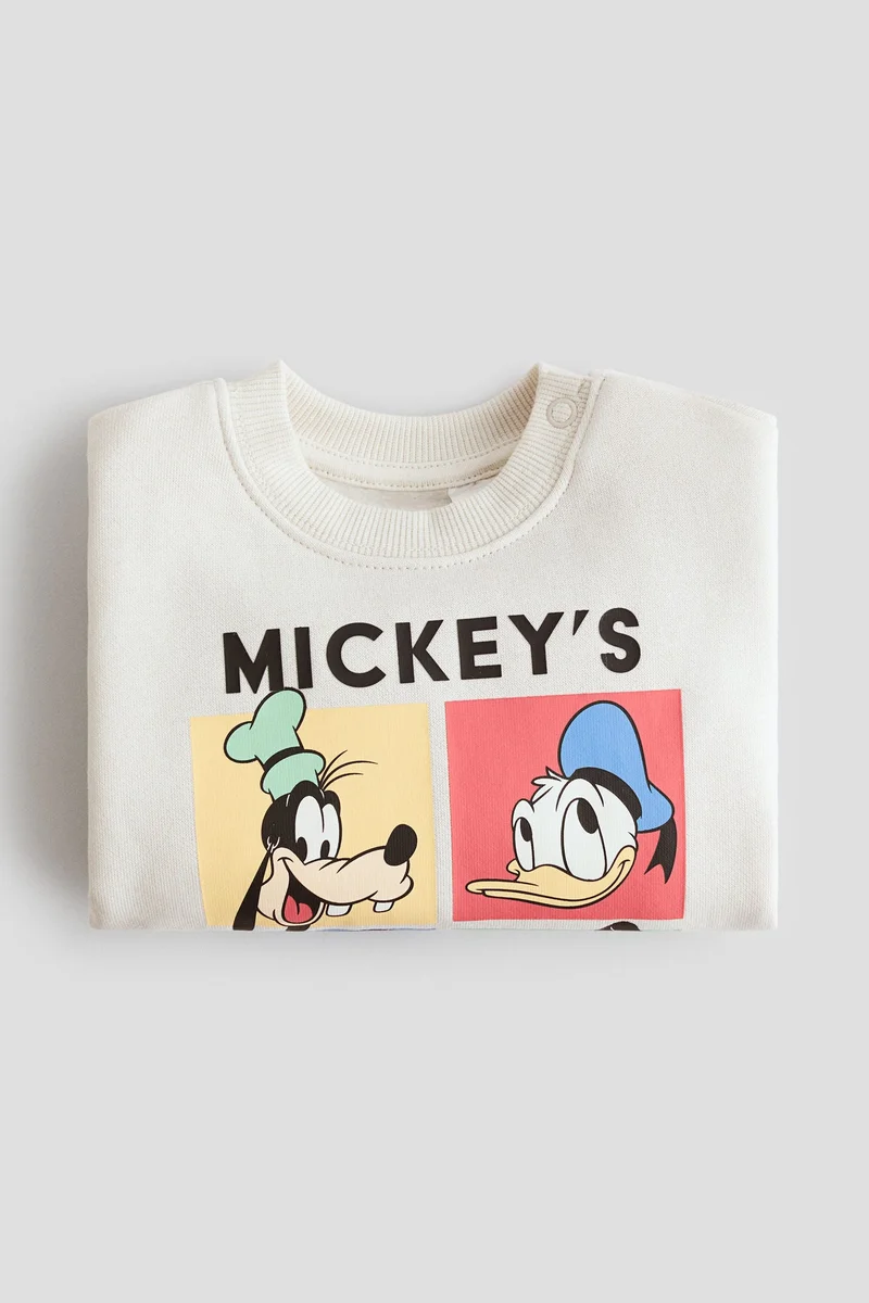 اتش اند ام بلوزة بطبعة مميزة