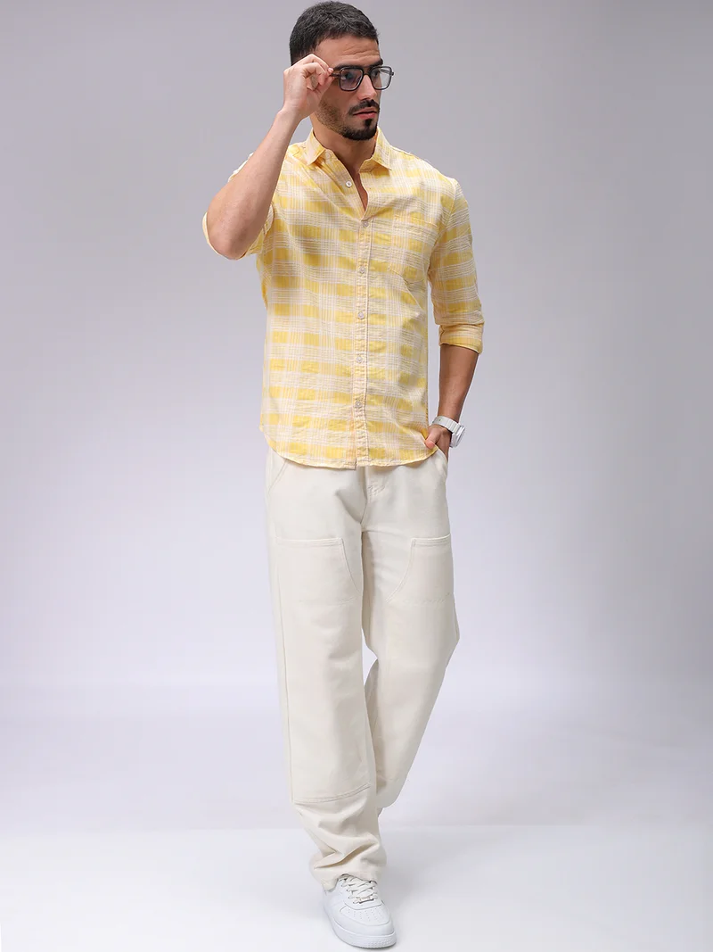 The Indian Garage Co Men Slim Fit Checkered Full Sleeves Cutaway Collar Casual Shirt