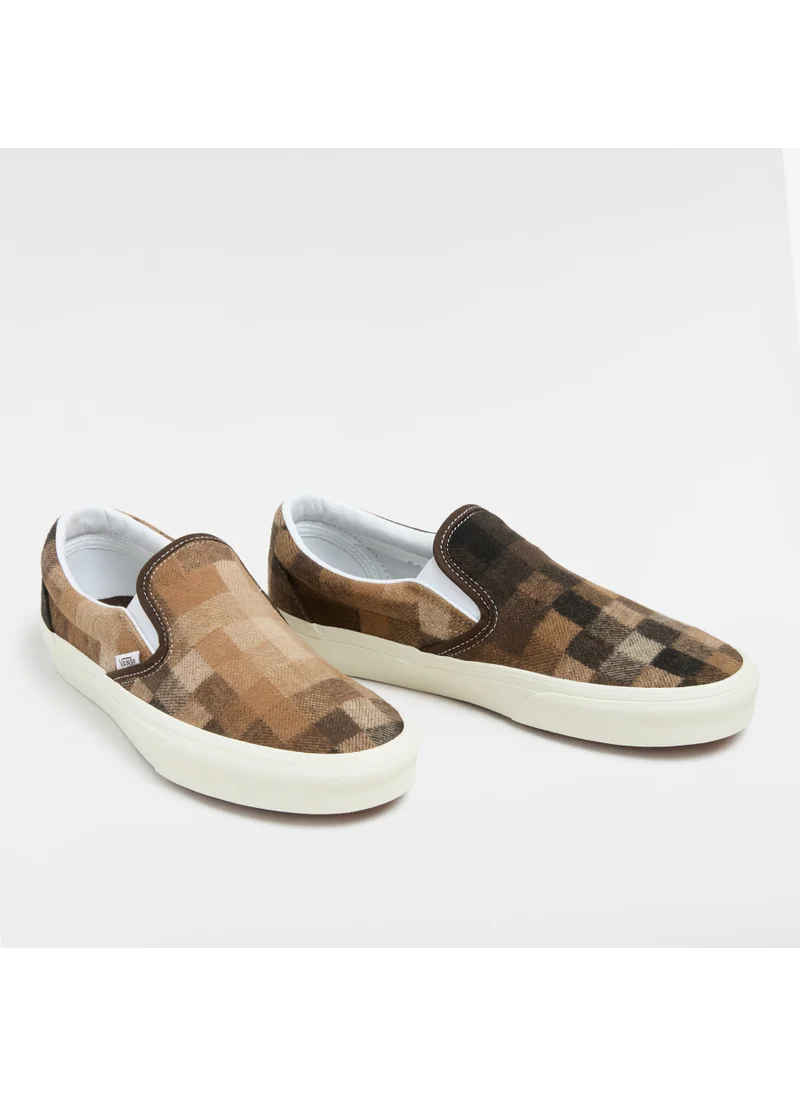 VANS Classic Slip-On Unisex Shoes