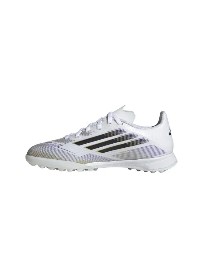 adidas أحذية كرة قدم للأطفال      أبيض