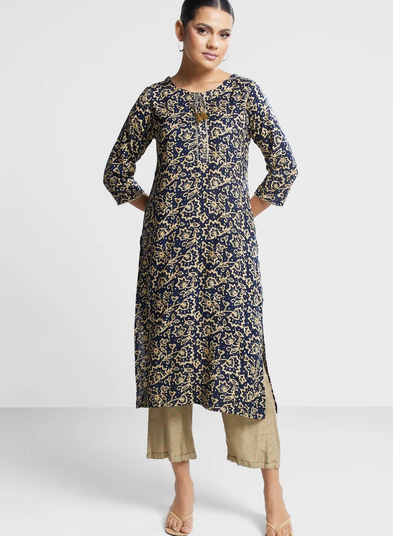 indya Tie Detail Printed Kurti