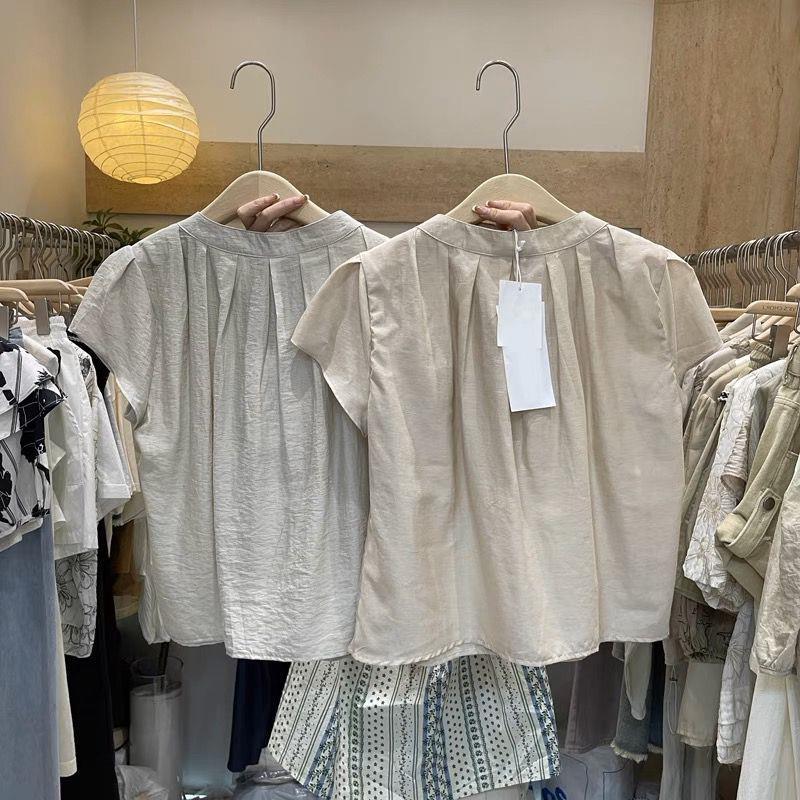 South Korea Dongdaemun commuter summer pure color elegant slimming age-reducing versatile Korean style round neck single-breasted top - Image 4