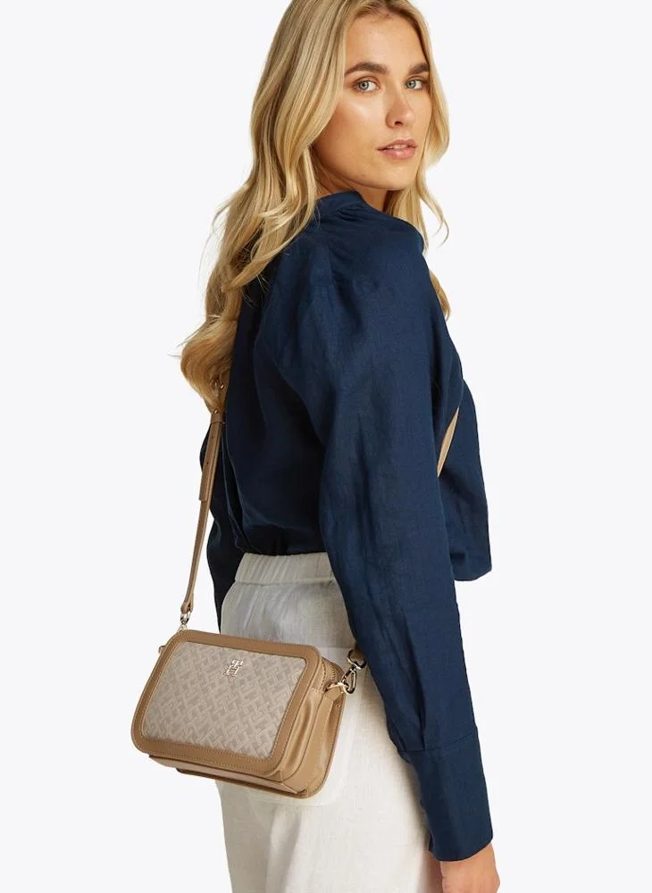 تومي هيلفيغر Zip Over Logo Crossbody