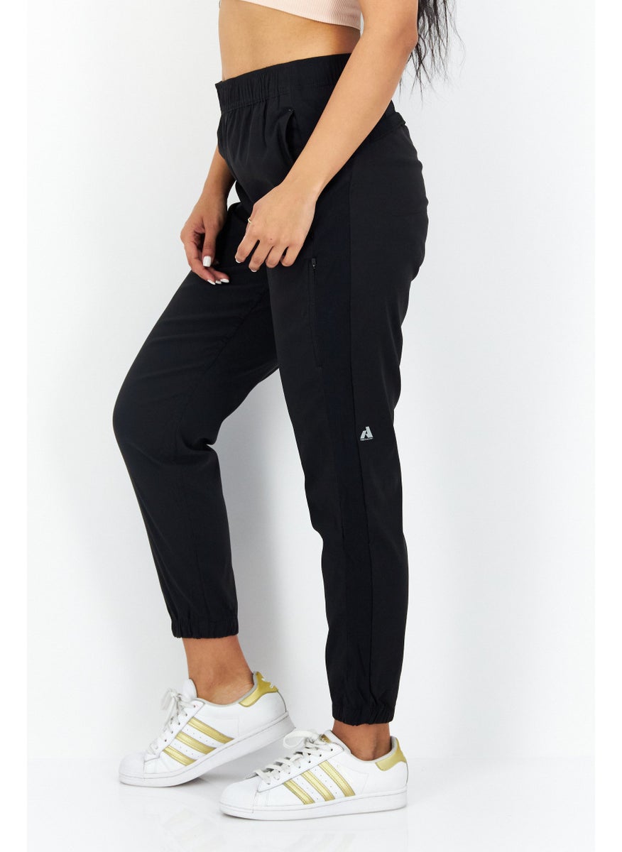 Eddie Bauer Women Regular Fit Solid Jogger Pant, Black  - Image 2